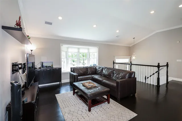 $1,588,000 | 112 Ursula Drive, Roslyn, NY 11576