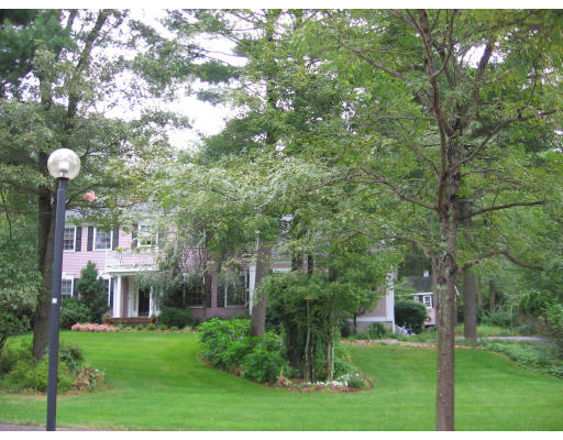 10 Horizons Road Sharon, MA 02067 - Photo 2 of 18 Gallery Image 2