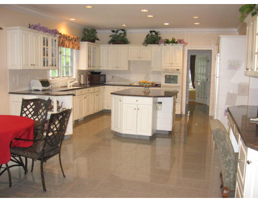 10 Horizons Road Sharon, MA 02067 - Photo 8 of 18 Gallery Image 8