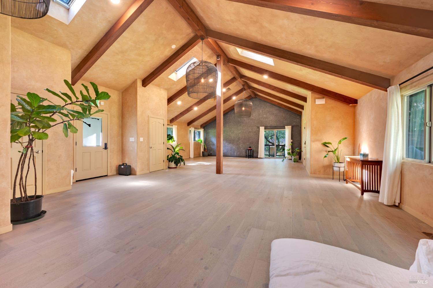 18501 Van Zandt Resort Road Philo, CA 95466 - Photo 19 of 98