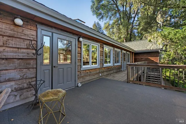 $9,950,000 | 18501 Van Zandt Resort Road, Philo, CA 95466