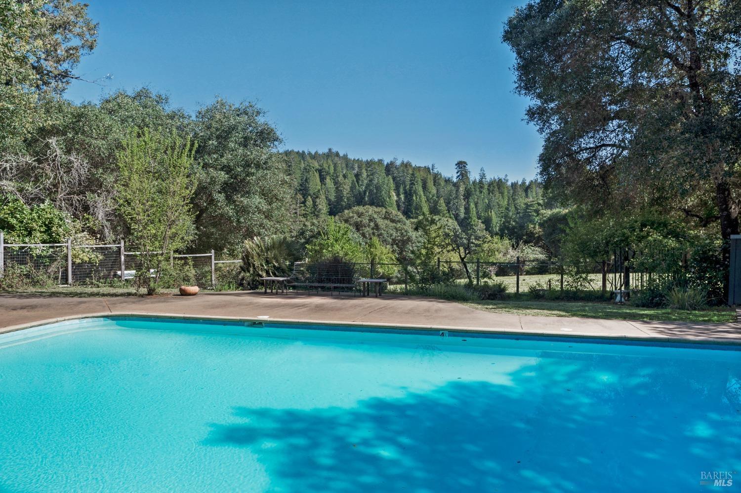 18501 Van Zandt Resort Road Philo, CA 95466 - Photo 34 of 98