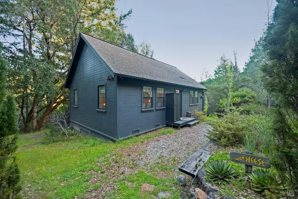 $9,950,000 | 18501 Van Zandt Resort Road, Philo, CA 95466