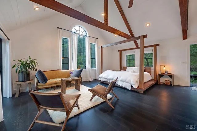 $9,950,000 | 18501 Van Zandt Resort Road, Philo, CA 95466