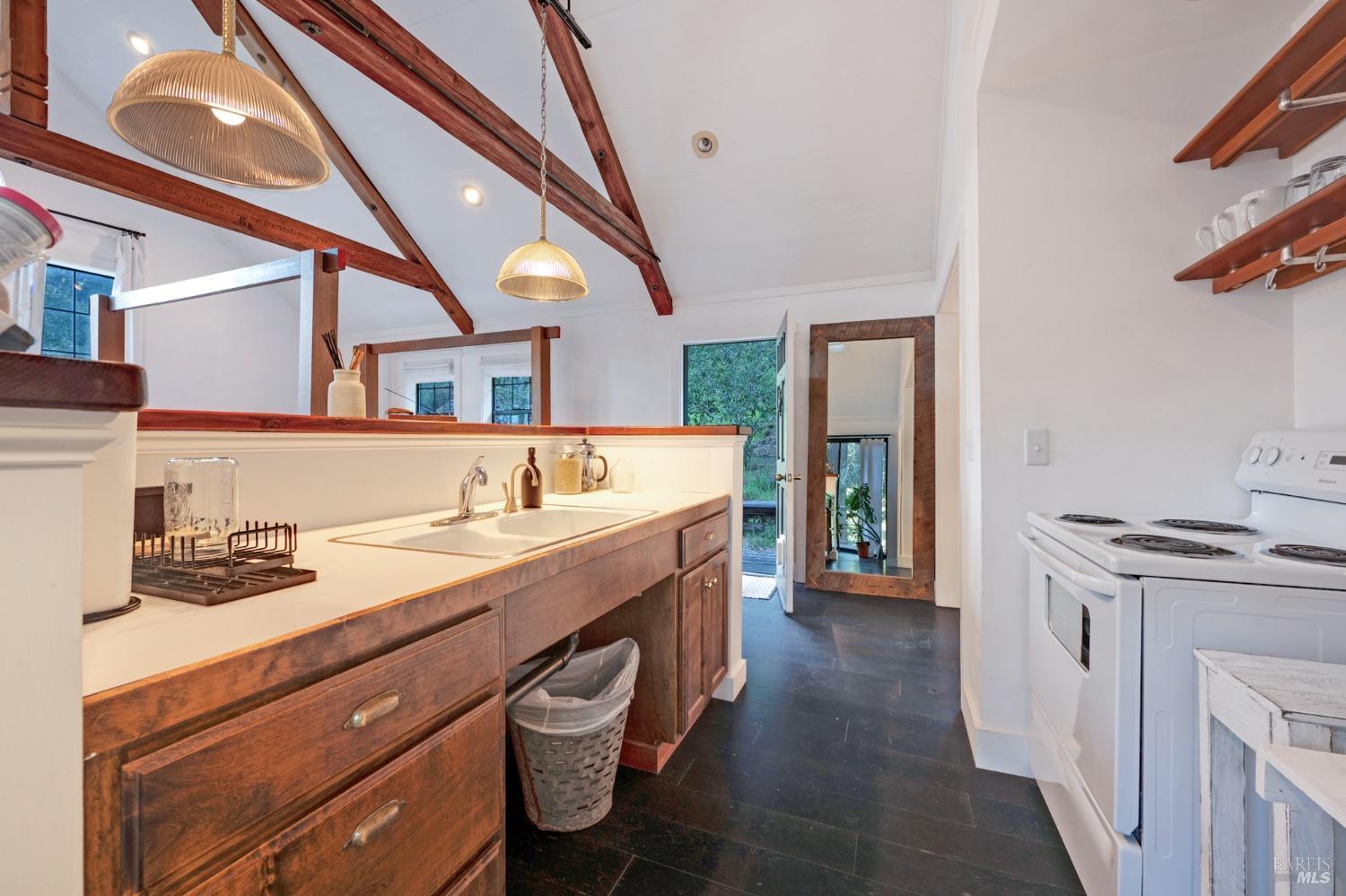 18501 Van Zandt Resort Road Philo, CA 95466 - Photo 40 of 98