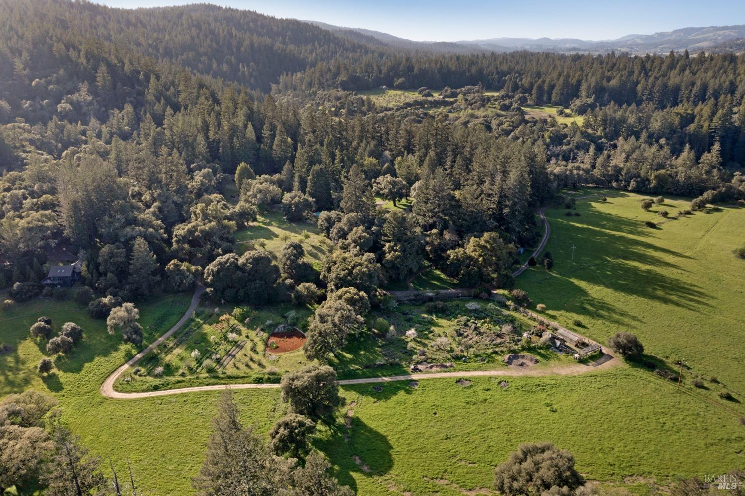 18501 Van Zandt Resort Road Philo, CA 95466 - Photo 4 of 98