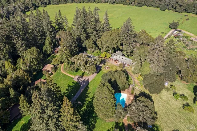 $9,950,000 | 18501 Van Zandt Resort Road, Philo, CA 95466