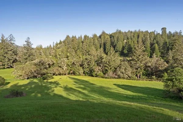 $9,950,000 | 18501 Van Zandt Resort Road, Philo, CA 95466