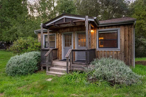 $9,950,000 | 18501 Van Zandt Resort Road, Philo, CA 95466