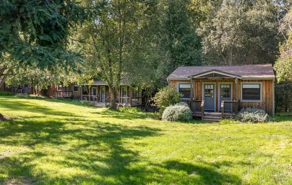 $9,950,000 | 18501 Van Zandt Resort Road, Philo, CA 95466