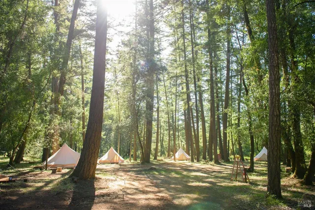 $9,950,000 | 18501 Van Zandt Resort Road, Philo, CA 95466