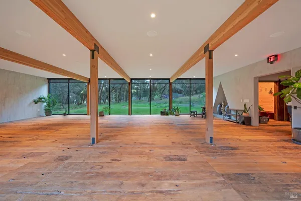 $9,950,000 | 18501 Van Zandt Resort Road, Philo, CA 95466