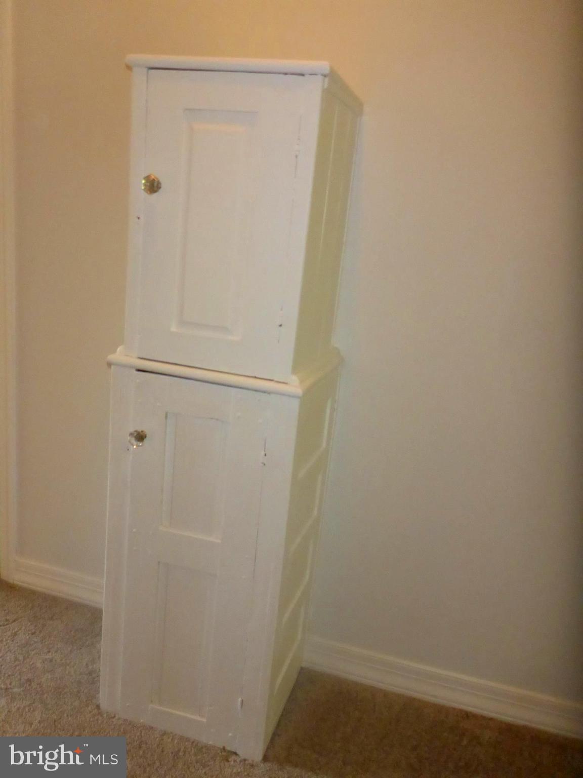 940 Frenchtown Road Perryville, MD 21903 - Photo 23 of 42 Upper Level Laundry Chute.