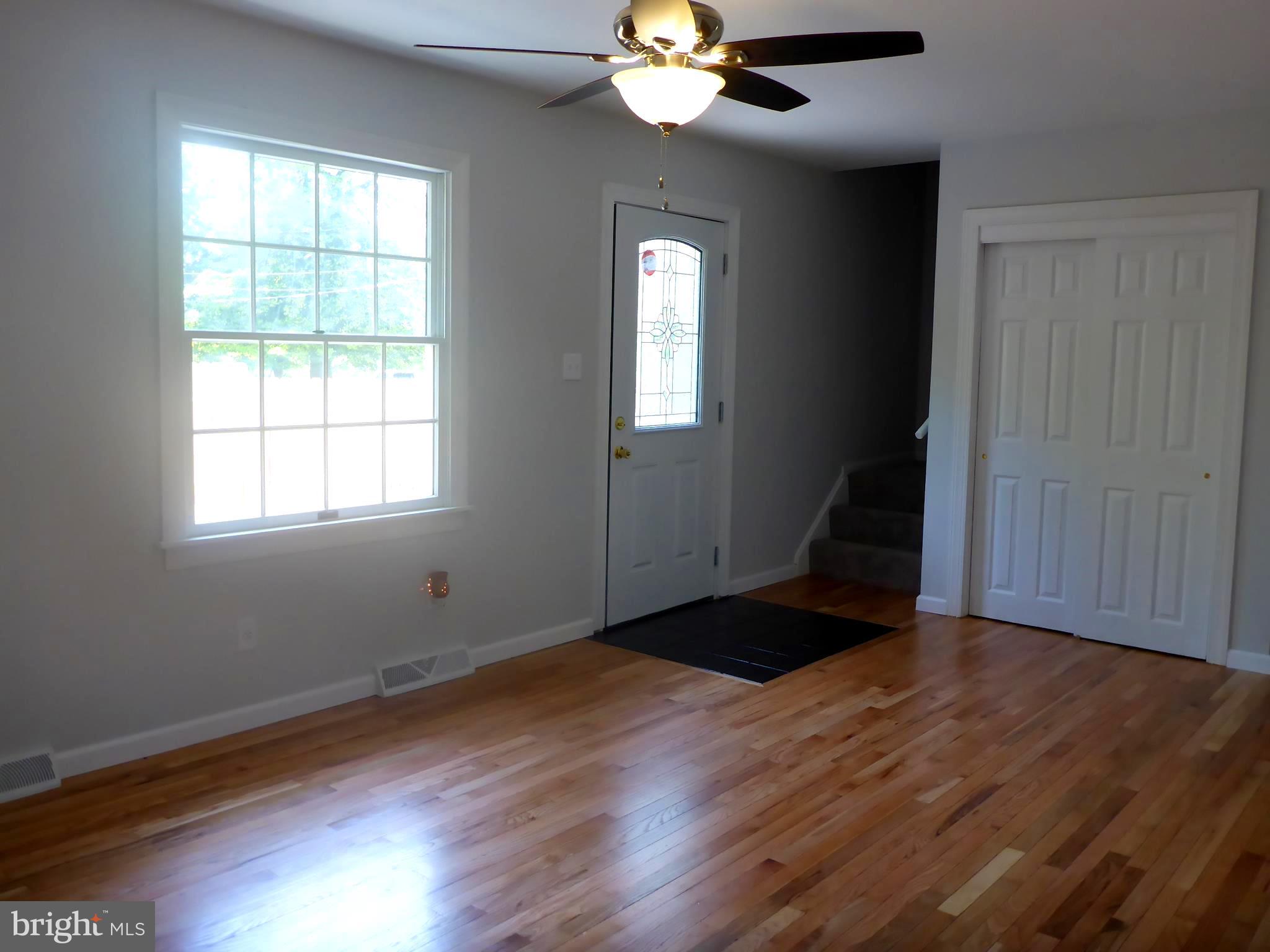 940 Frenchtown Road Perryville, MD 21903 - Photo 10 of 42 Living Room with Ceiling Fan