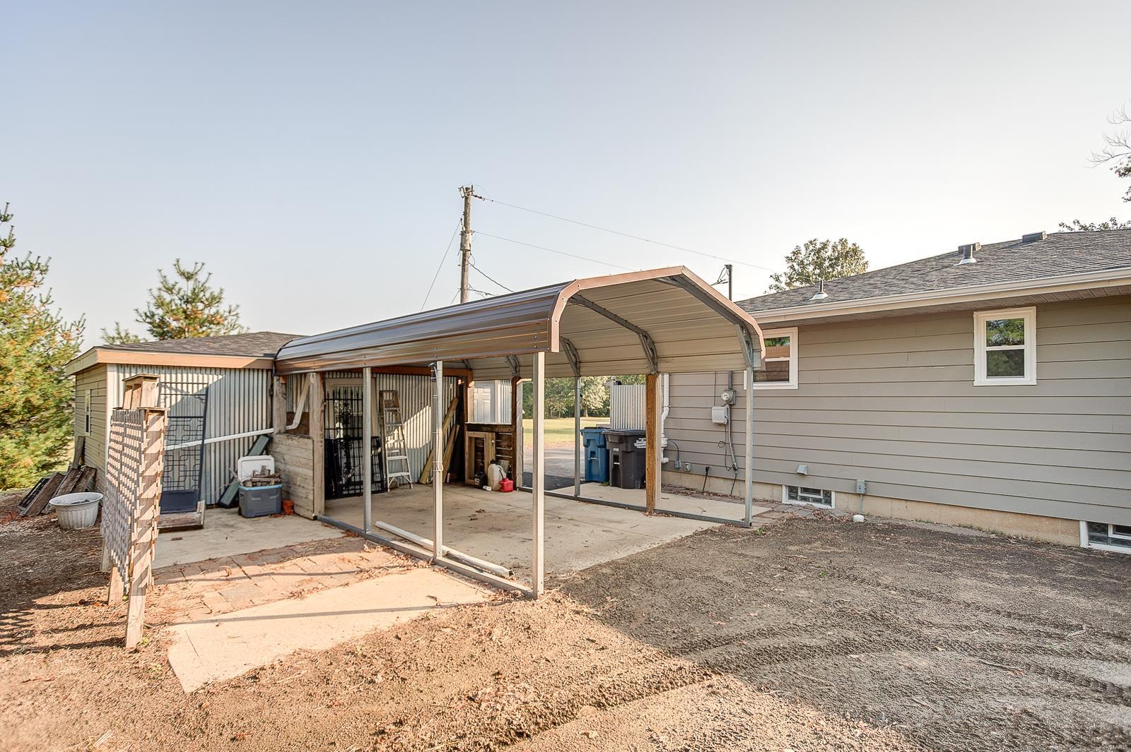 2713 Vulliet Road Highland, IL 62249 - Photo 13 of 15