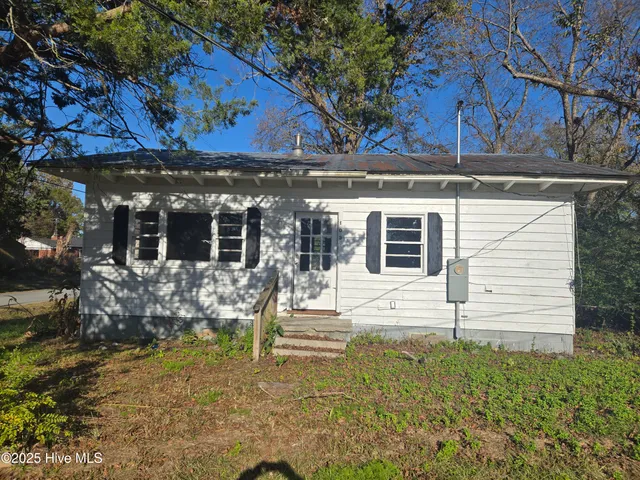 $25,000 | 103 West Long Street, Hamilton, NC 27840