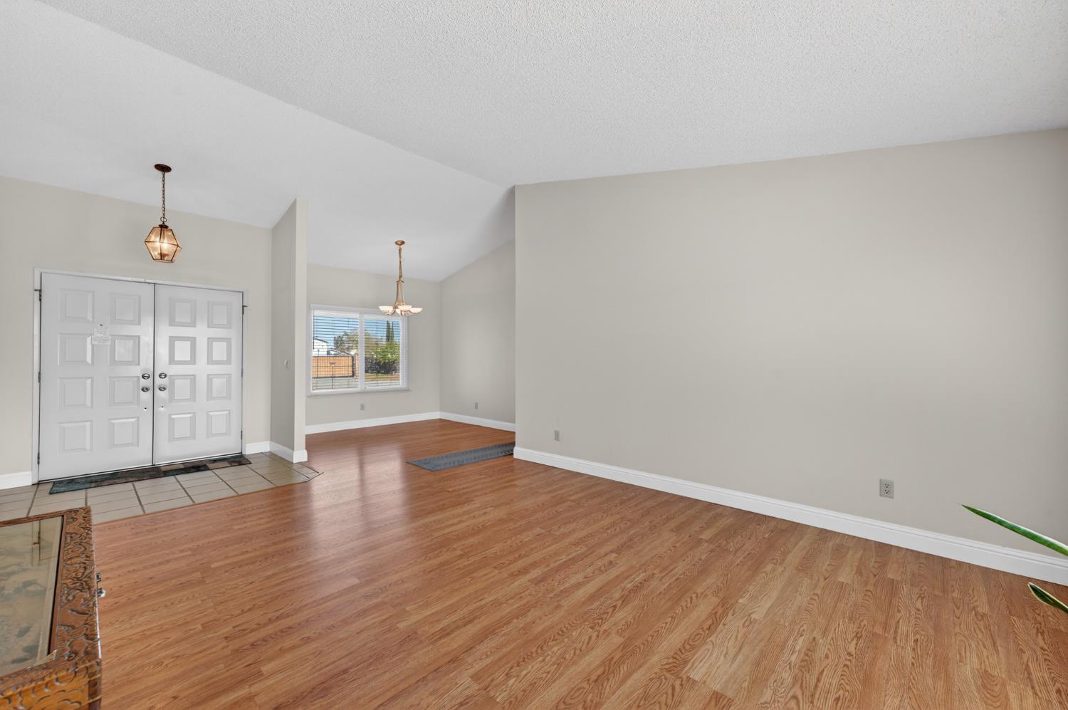 7640 Ranch River Drive Elverta, CA 95626 - Photo 12 of 48