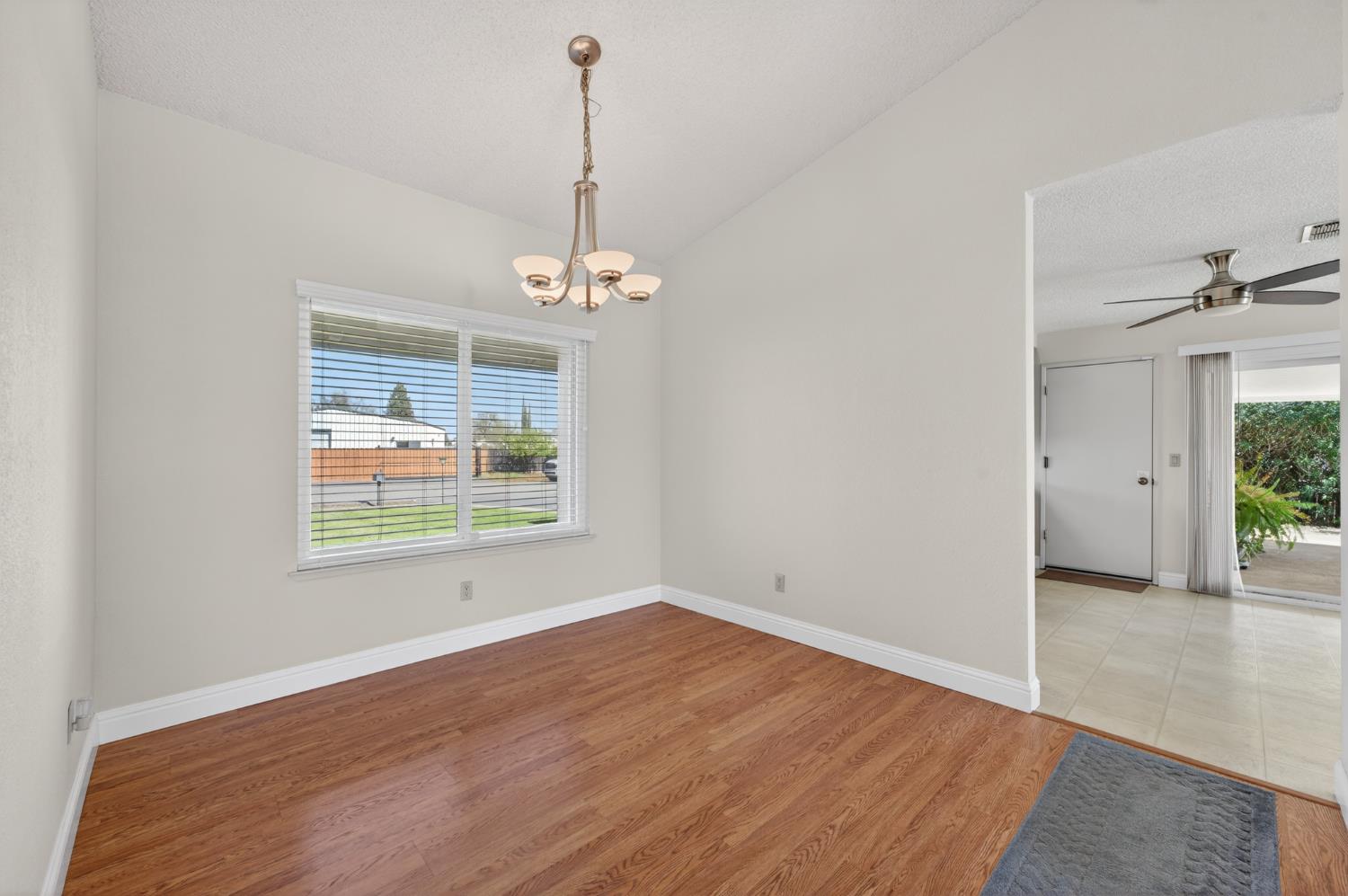 7640 Ranch River Drive Elverta, CA 95626 - Photo 13 of 48