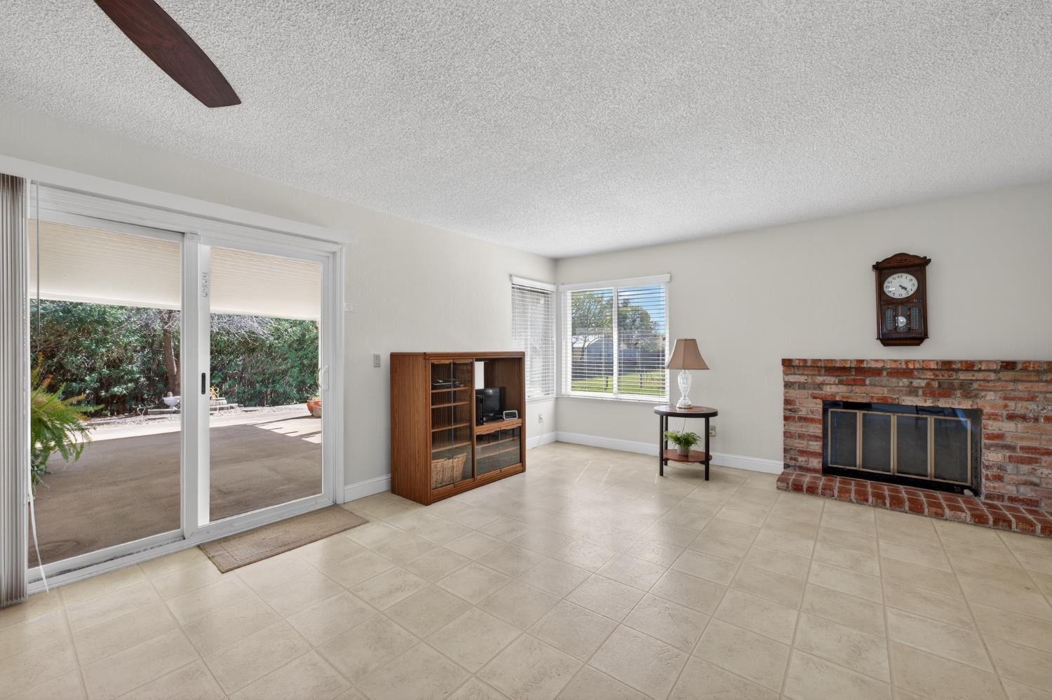 7640 Ranch River Drive Elverta, CA 95626 - Photo 15 of 48