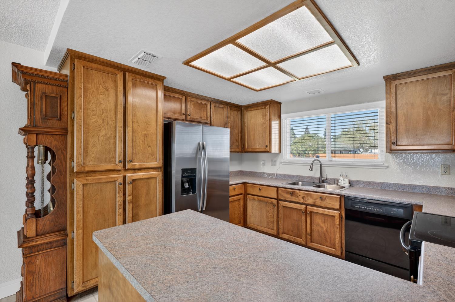 7640 Ranch River Drive Elverta, CA 95626 - Photo 21 of 48