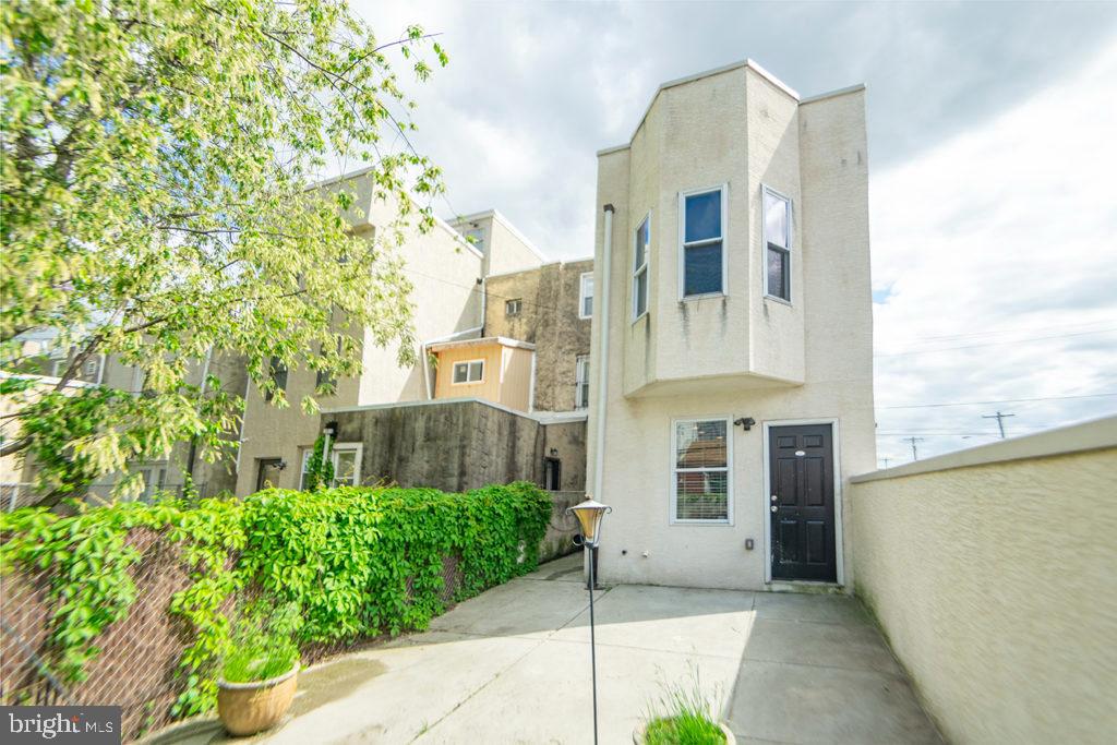 2147 Ellsworth Street Philadelphia, PA 19146 - Photo 22 of 23