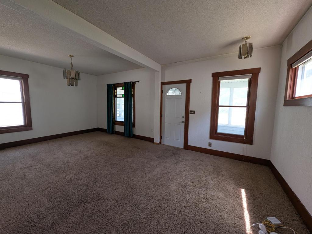 119 8th Avenue Southeast Rochester, MN 55904 - Photo 9 of 37