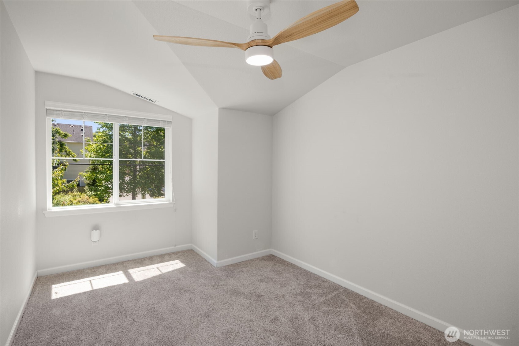 3204 Southwest Holly Street Seattle, WA 98126 - Photo 23 of 33