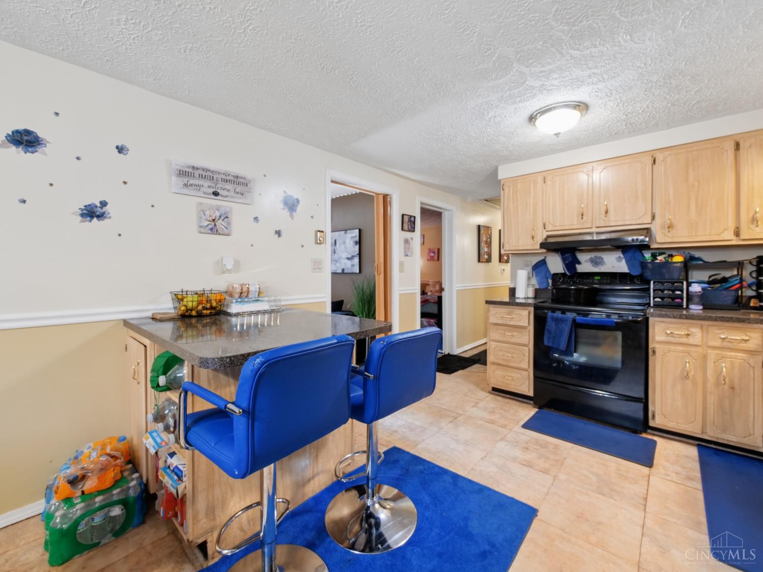 3254 Banning Road Cincinnati, OH 45239 - Photo 6 of 25