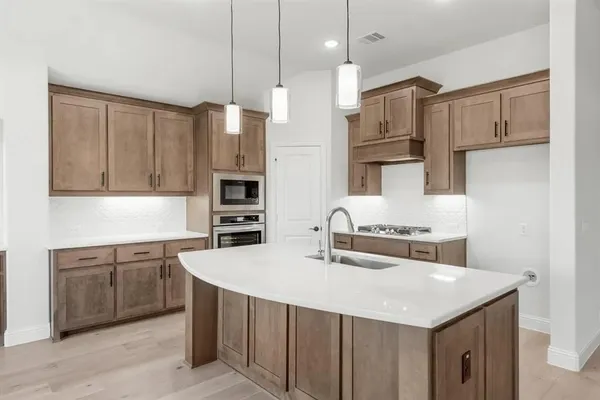 $3,395 | 5308 Century Lake Lane, Argyle, TX 76226