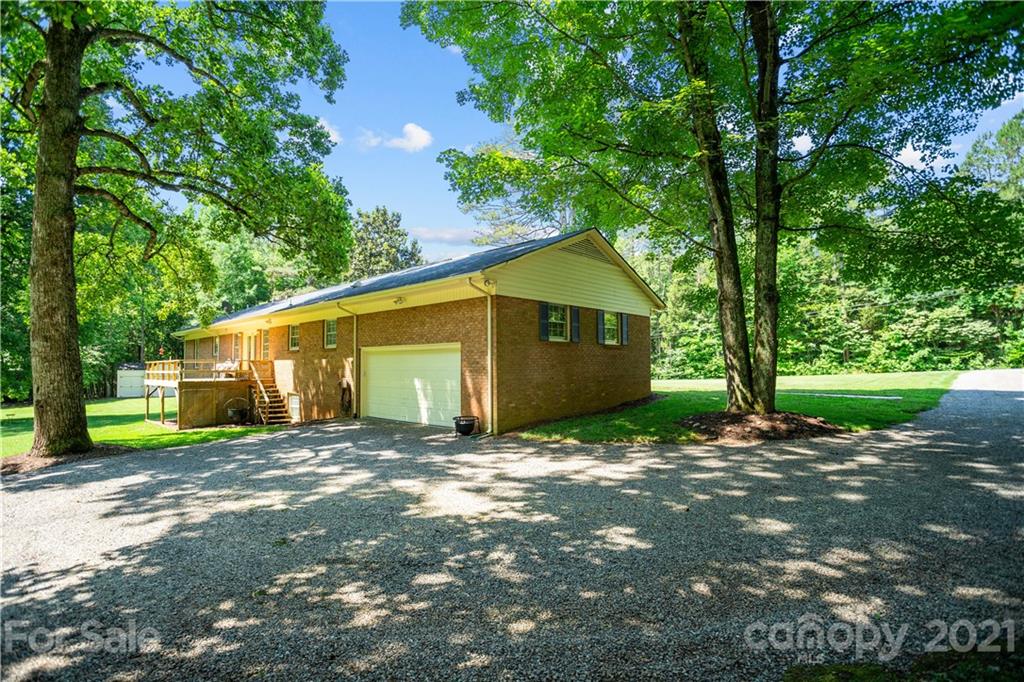 1780 Weaver Road Salisbury, NC 28147 - Photo 11 of 42 Gallery Image 11