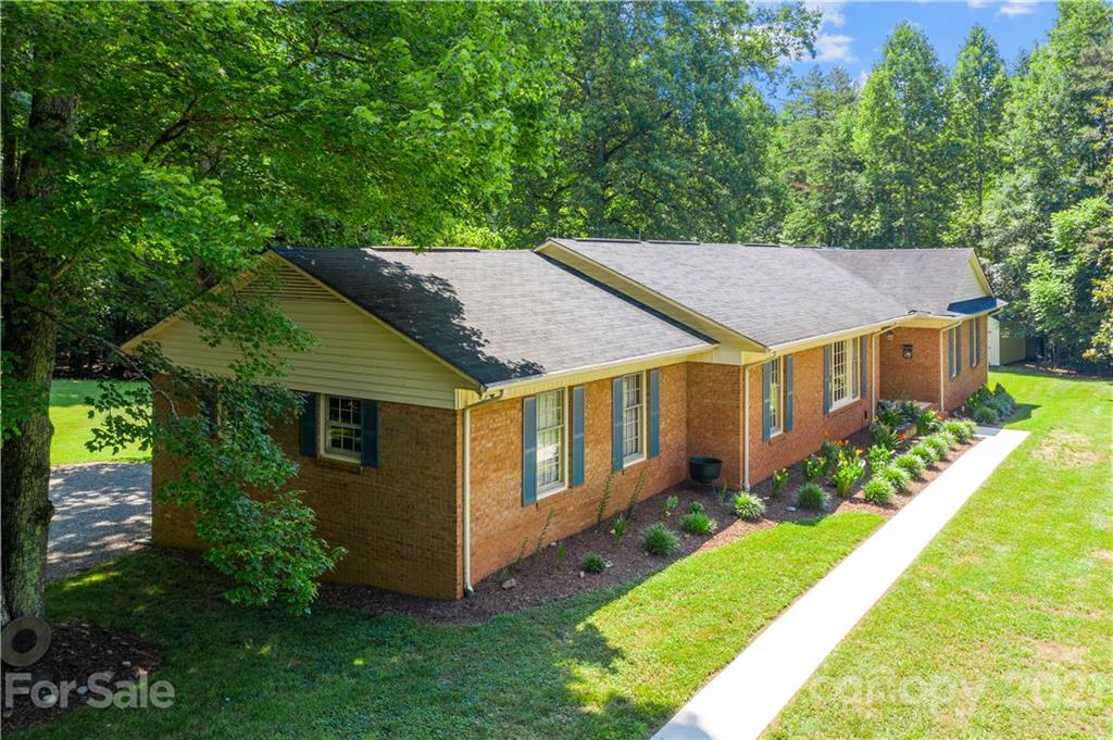 1780 Weaver Road Salisbury, NC 28147 - Photo 3 of 42 Gallery Image 3