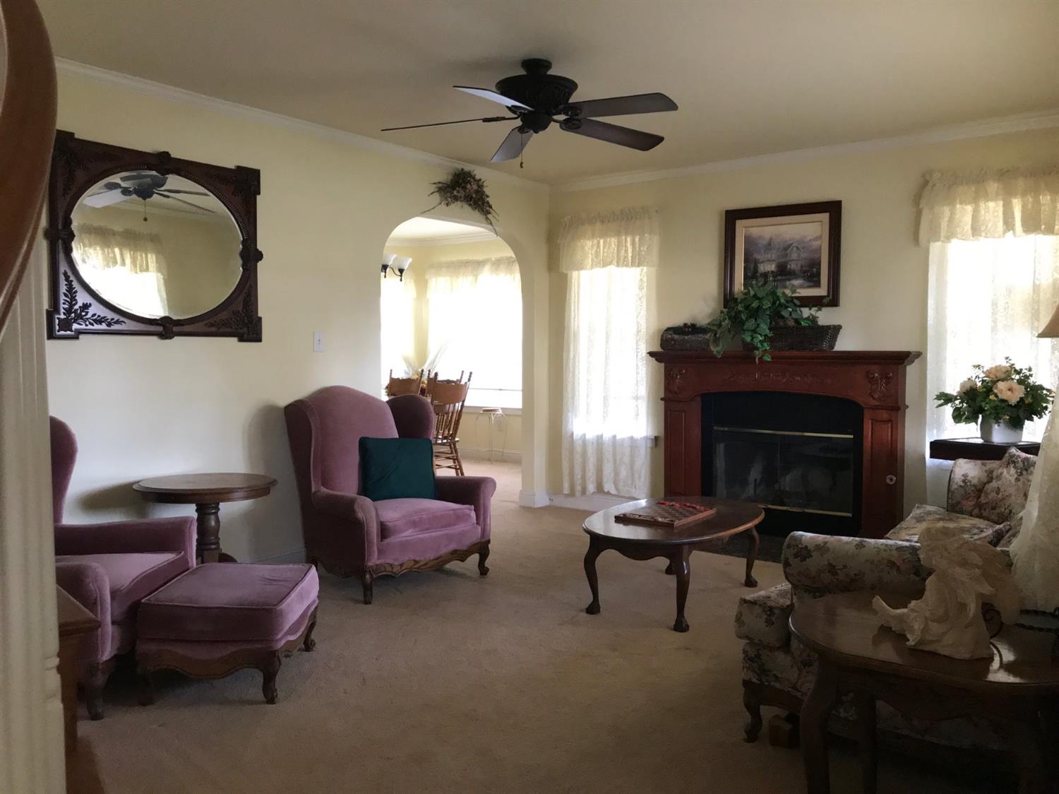 695 Monroe Street Coalinga, CA 93210 - Photo 2 of 60