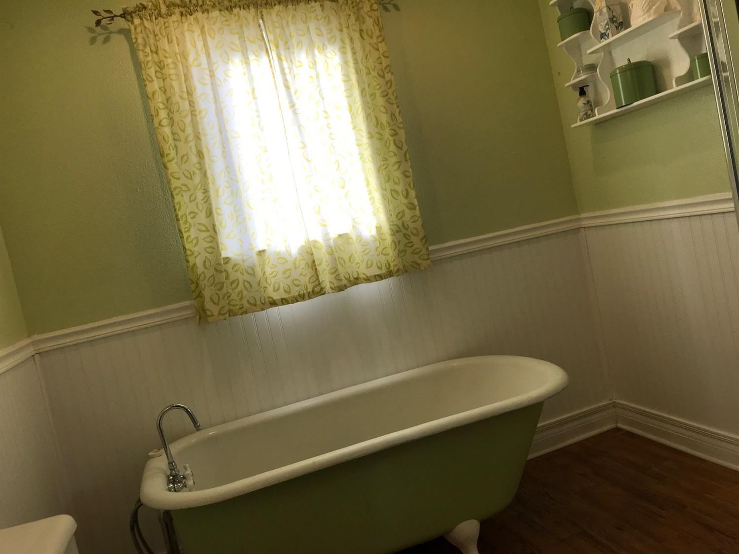 695 Monroe Street Coalinga, CA 93210 - Photo 47 of 60