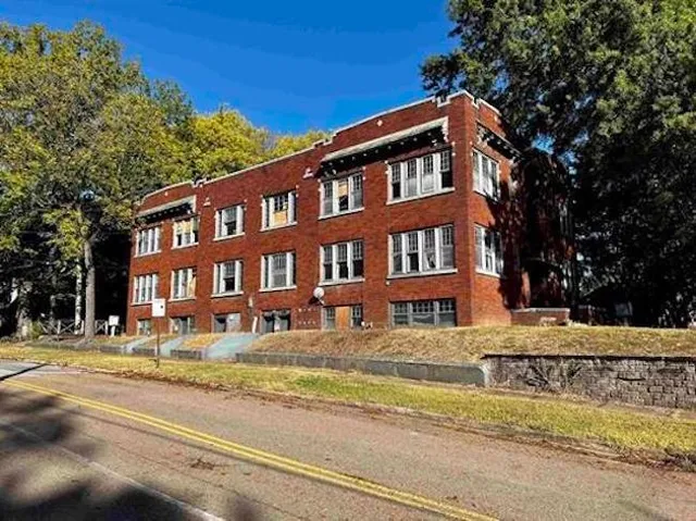 $299,000 | 907 North Highland Avenue, Jackson, TN 38301