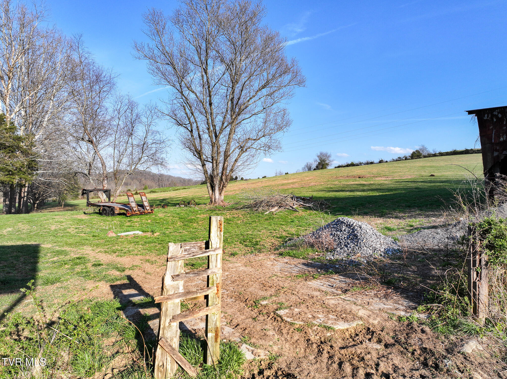 465 Clear Creek Road, Unit 1 Chuckey, TN 37641 - Photo 14 of 44 DJI_20260326170503_0306_D