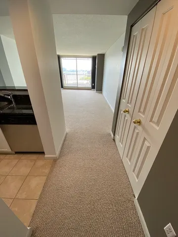 $3,599 | 10 Museum Way, Unit 1523, Cambridge, MA 02141