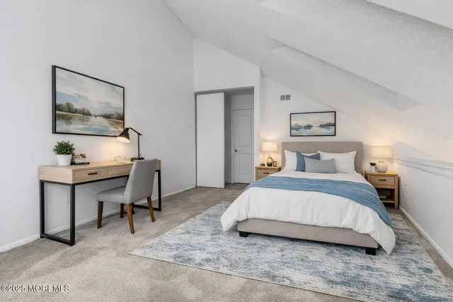 $300,000 | 705 Bluebell Drive, Jackson, NJ 08527