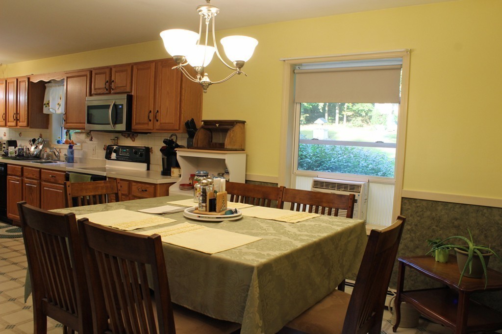 447 Millers Falls Road Northfield, MA 01360 - Photo 9 of 30 Gallery Image 9