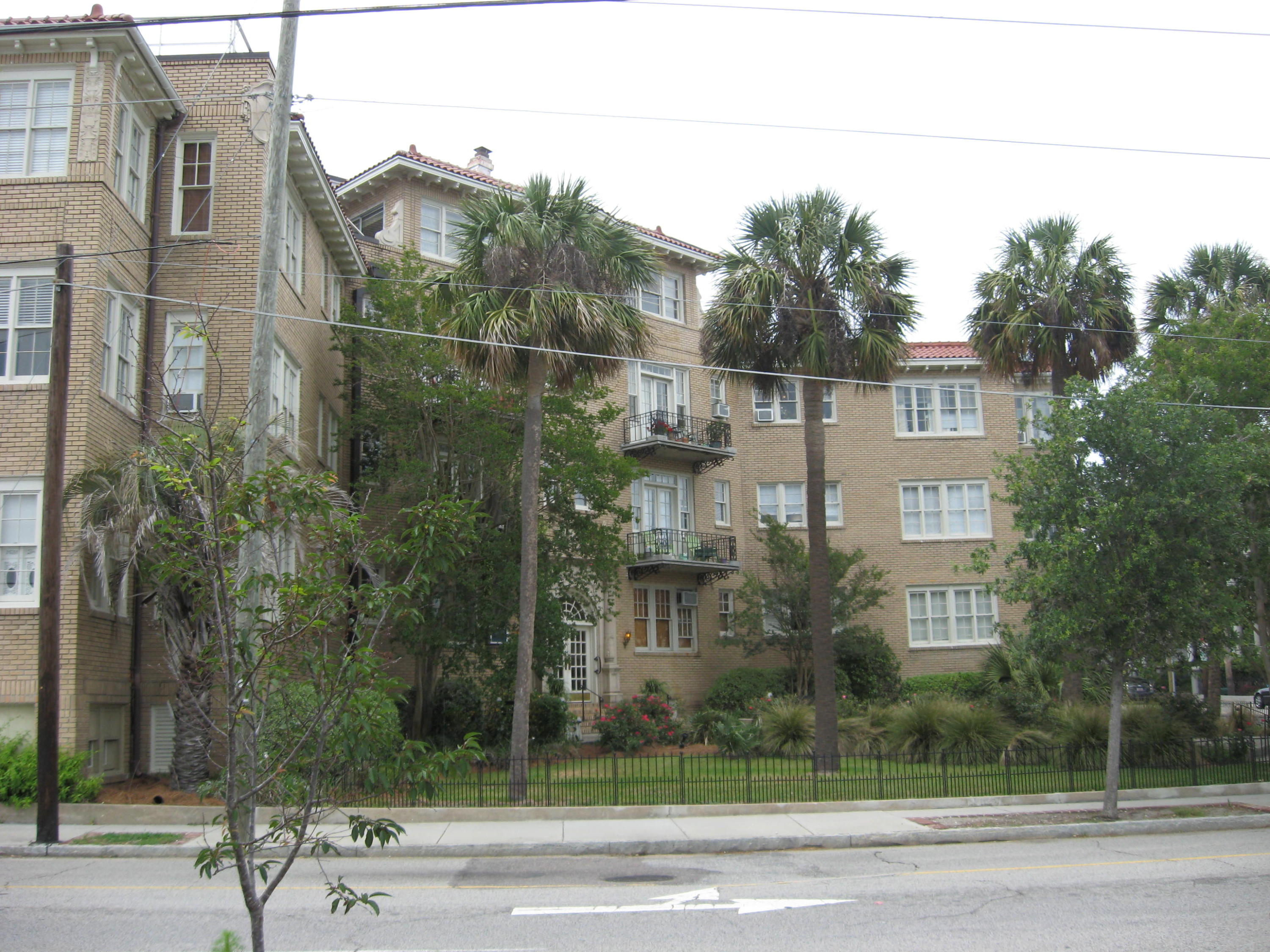 63 Rutledge Avenue Charleston, SC 29401 - Photo 5 of 23 IMG_0689