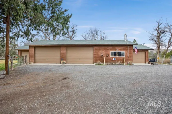 $725,000 | 221 Willow Lane, Hagerman, ID 83332