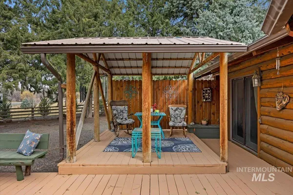 $725,000 | 221 Willow Lane, Hagerman, ID 83332