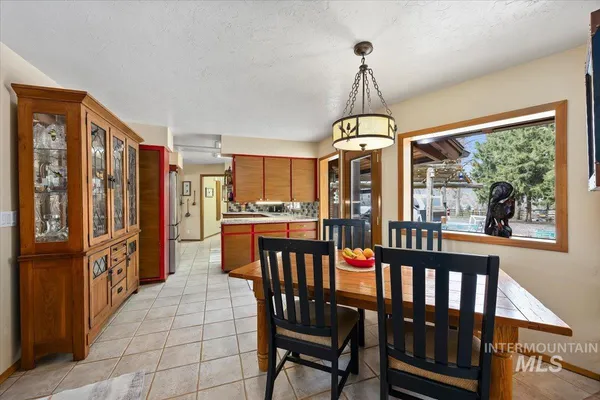 $725,000 | 221 Willow Lane, Hagerman, ID 83332