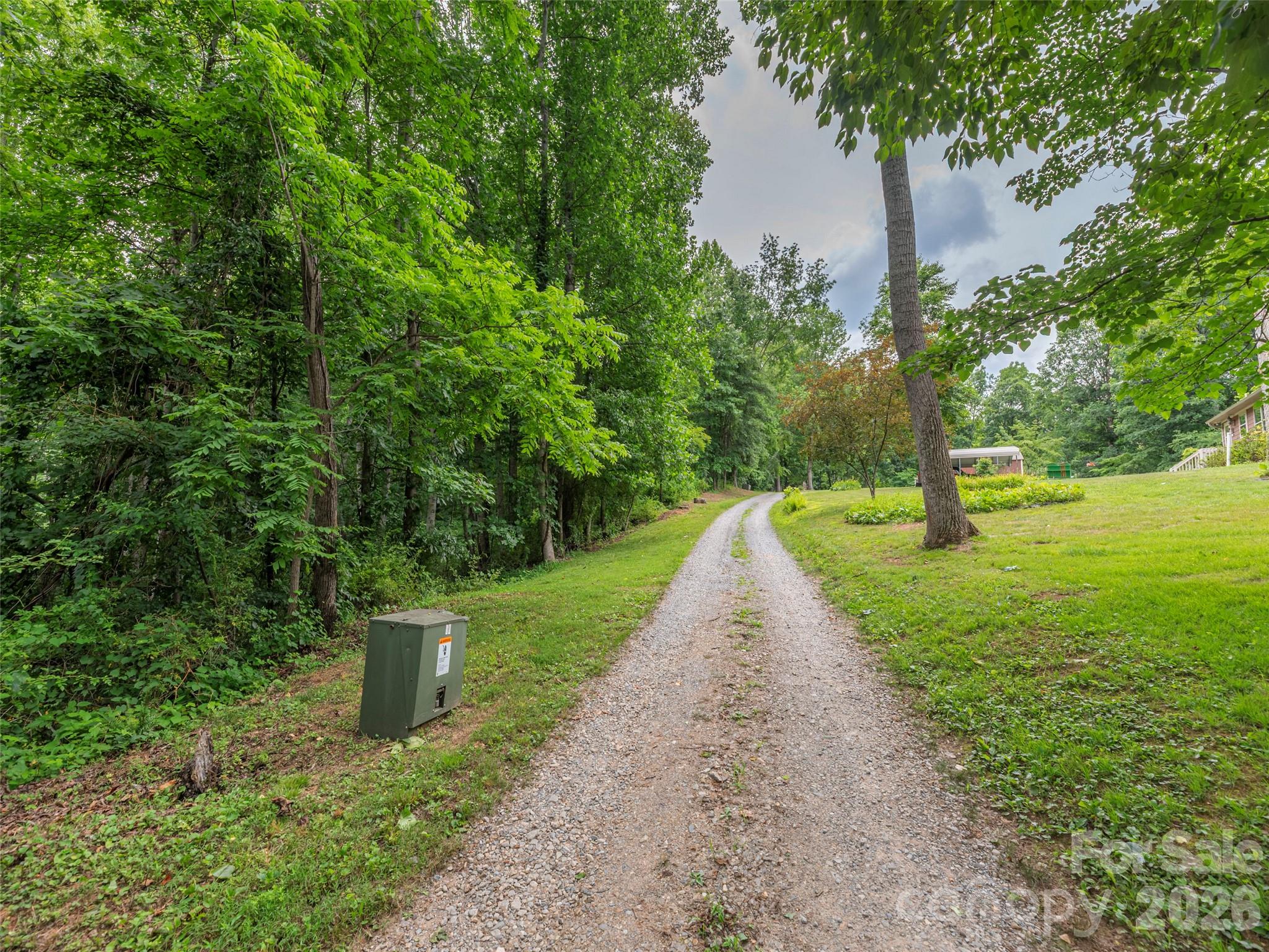 241 Clyde View Heights Clyde, NC 28721 - Photo 2 of 7