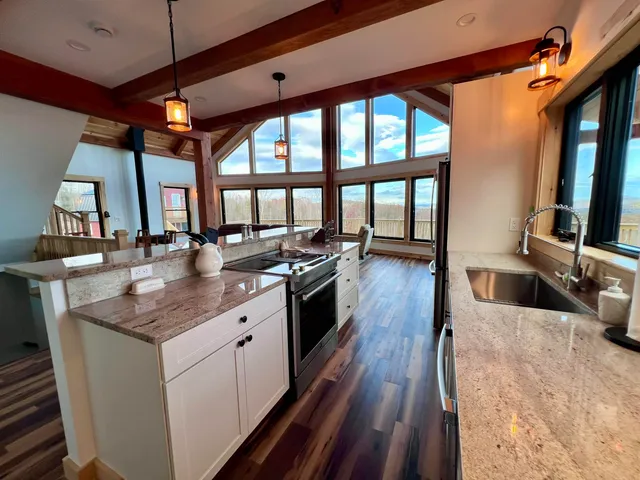 $2,800 | 49 Neal Hill Road, Tuftonboro, NH 03816