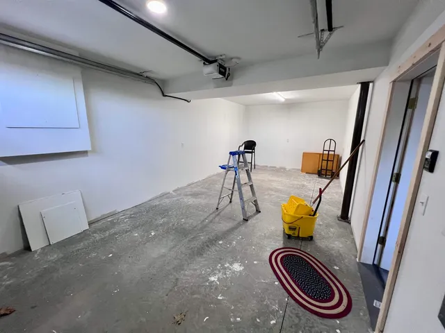 $2,800 | 49 Neal Hill Road, Tuftonboro, NH 03816