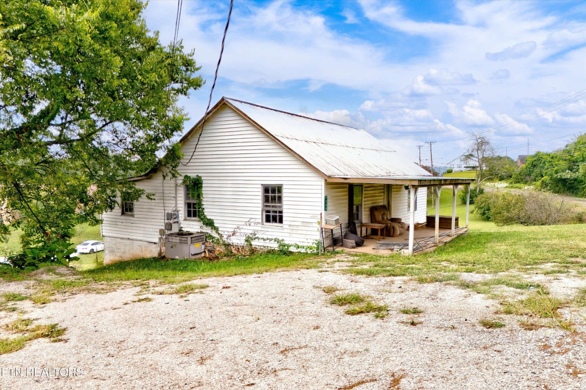 7944 Hill Road Knoxville, TN 37938 - Photo 4 of 28