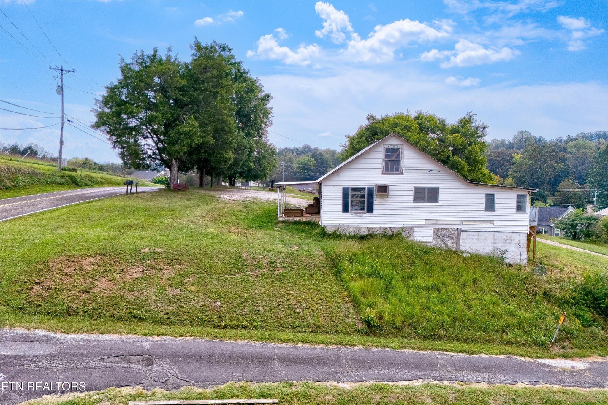 7944 Hill Road Knoxville, TN 37938 - Photo 7 of 28