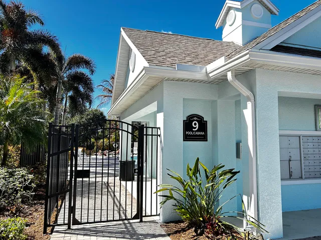 $2,000 | 1611 Southeast Pomeroy Street, Stuart, FL 34997