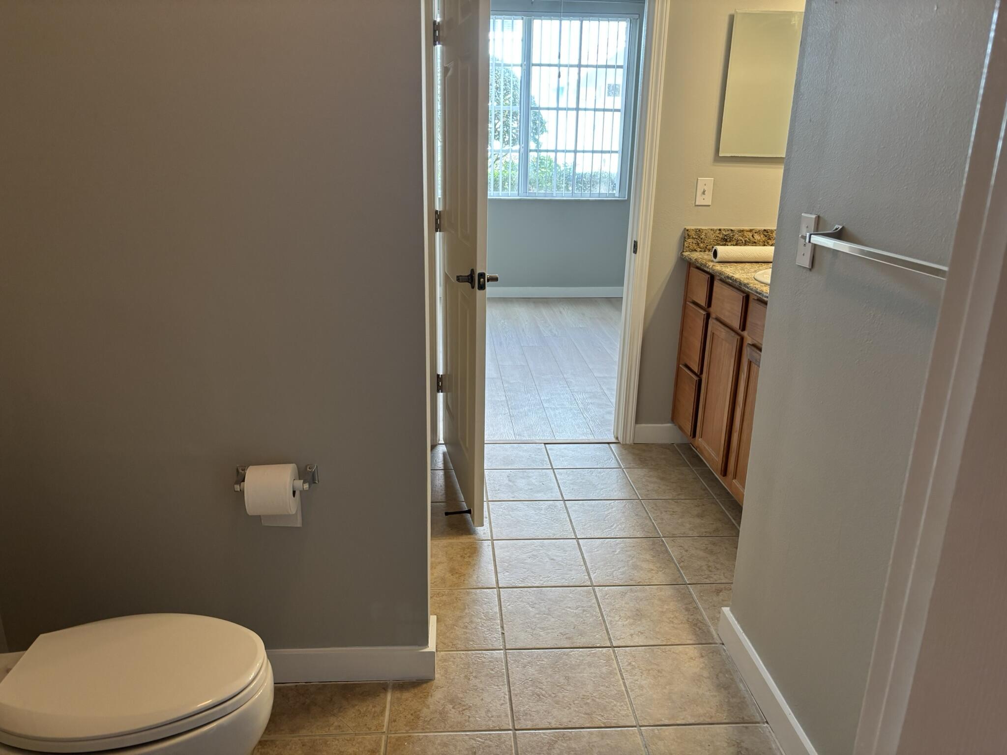 1611 Southeast Pomeroy Street Stuart, FL 34997 - Photo 7 of 11 IMG_1079