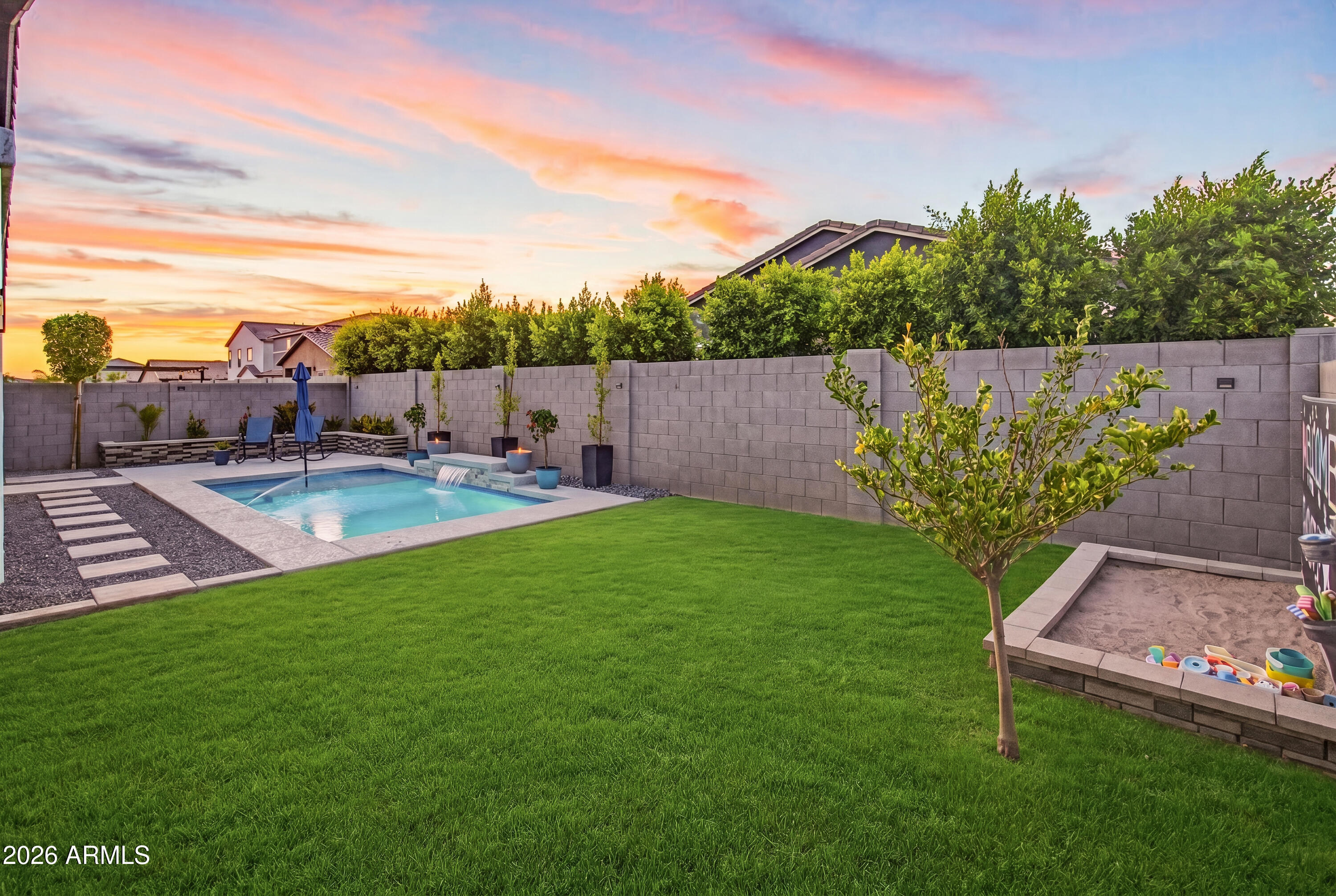 11306 Unity Avenue Mesa, AZ 85212 - Photo 6 of 60